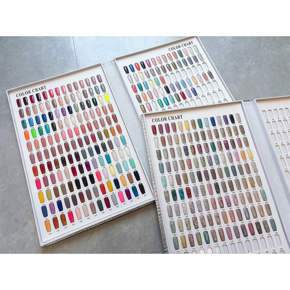 300色以上のカラーチャート